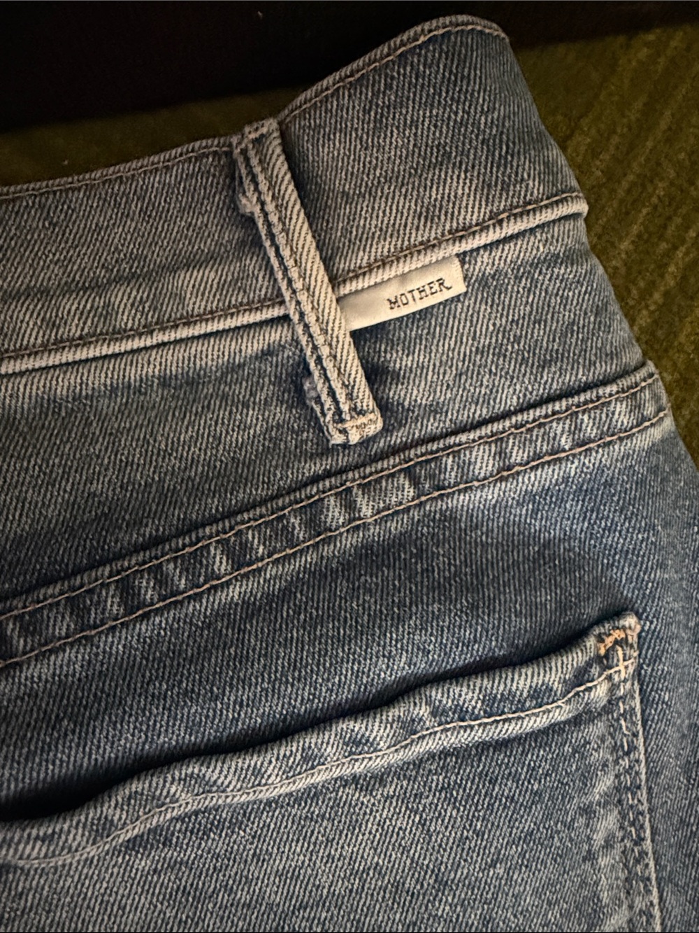 MOTHER Light Blue Cropped Ankle Jeans - Picture 3 of 7